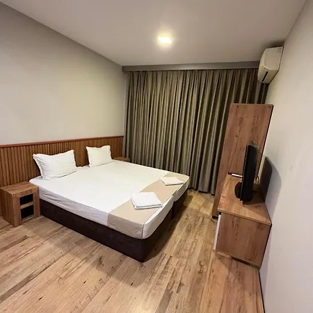 Radi Hostal