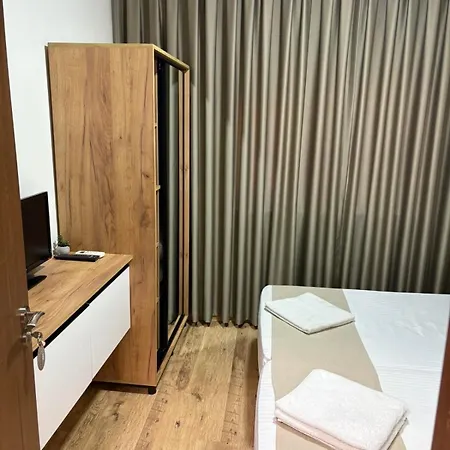 Hostel Radi *